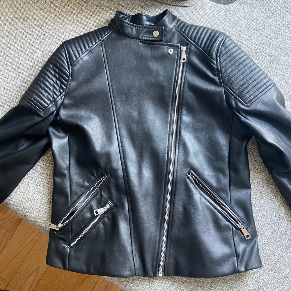 H&M Jacket - Picture 2 of 5